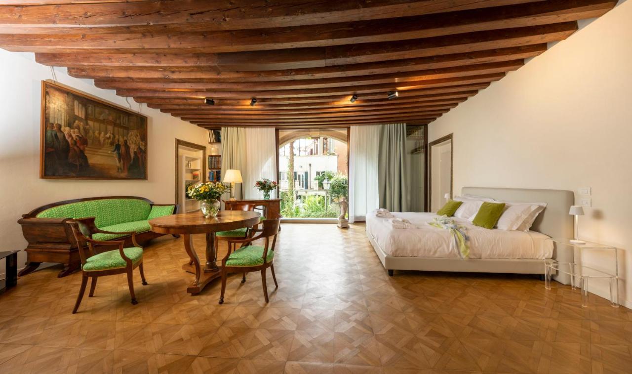 Mocenigo Grand Canal Luxury Suites 베니스 외부 사진