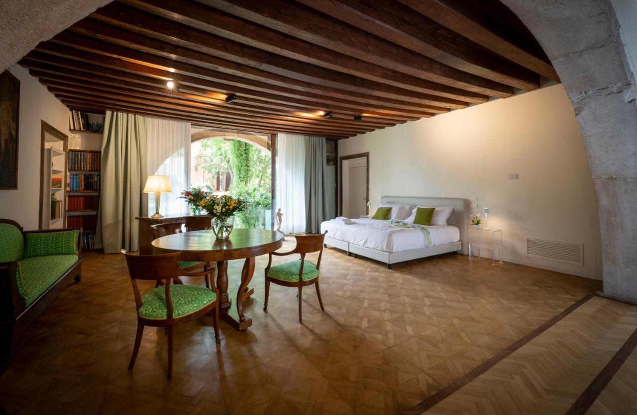 Mocenigo Grand Canal Luxury Suites 베니스 외부 사진